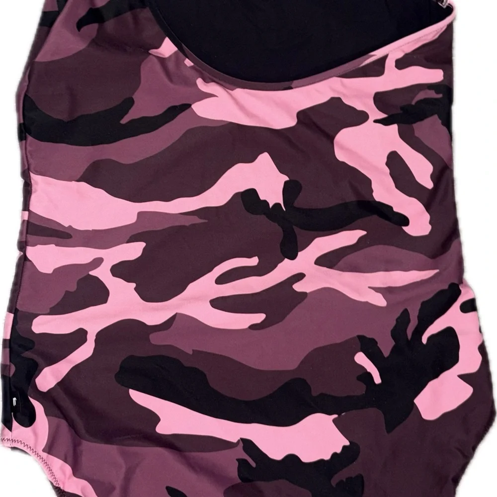 Balenciaga Black/pink one shoulder jersey camo New boutique swimsuit 🩱 - Picture 7 of 16